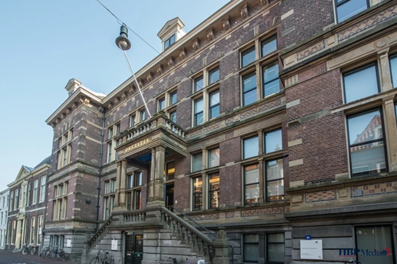 Rechtbank beslist dat een kliniek uit Velsen-Noord moet stoppen met een niet-geregistreerd geneesmiddel voor longcovidpatiënten.