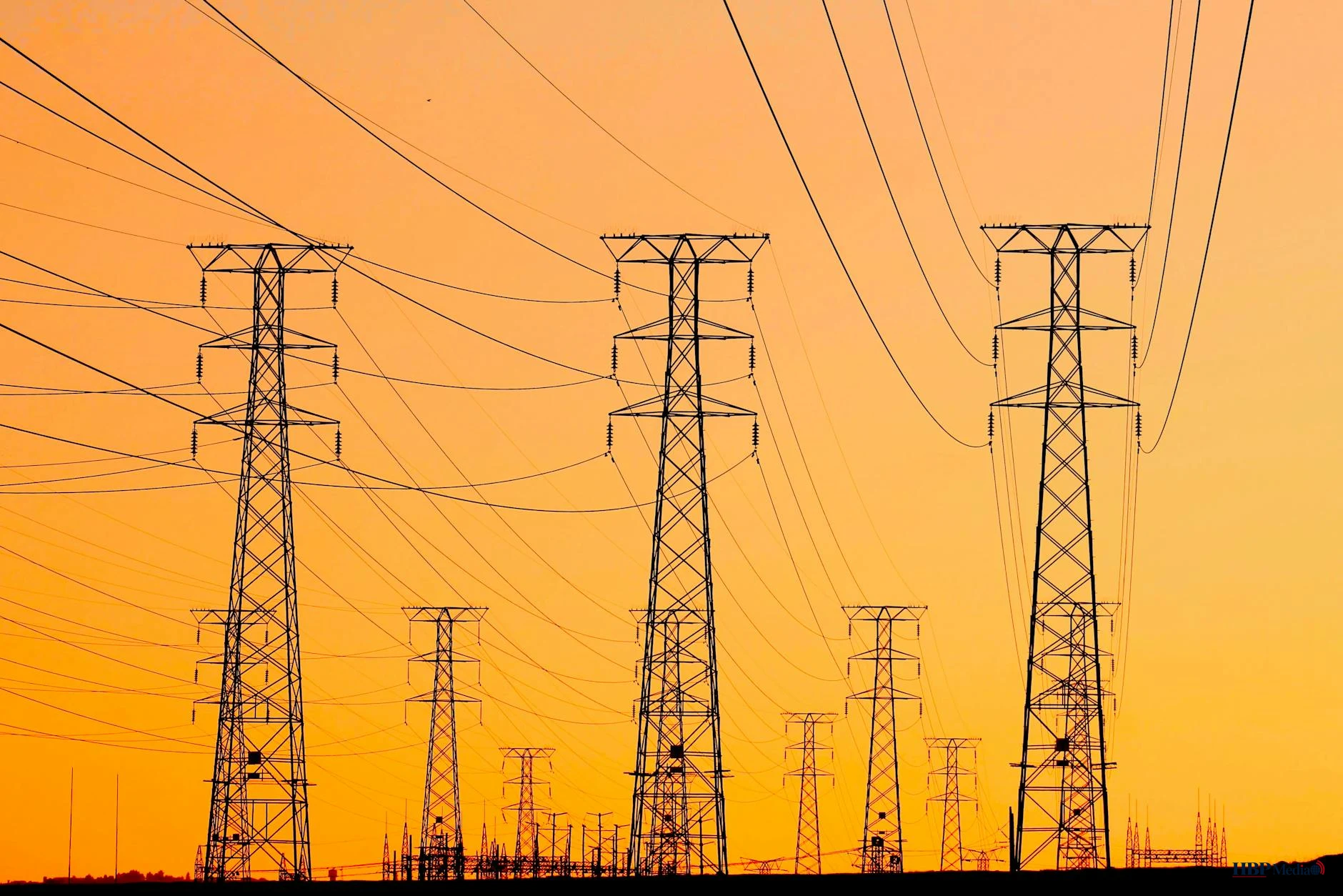 Elektriciteitskast in een woonwijk waar de druk op het stroomnet toeneemt