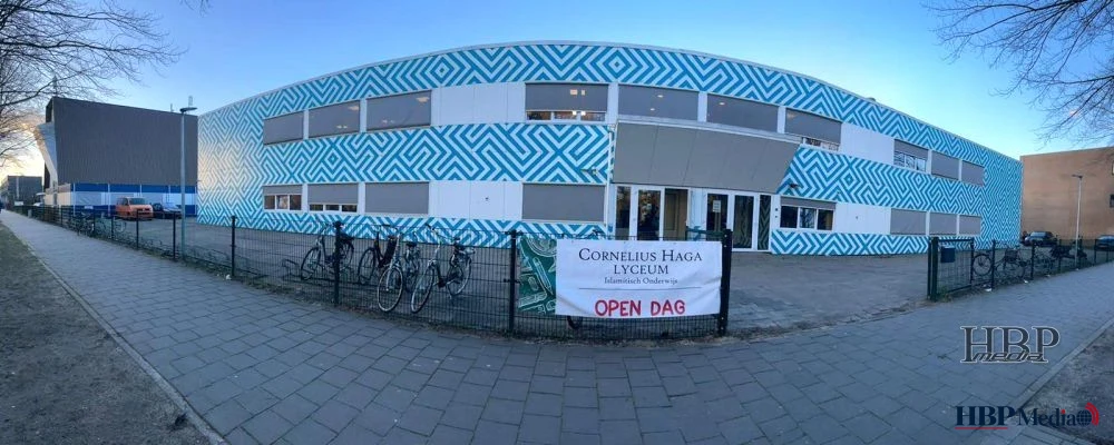 Gebouw van het Cornelius Haga Lyceum in Amsterdam, waar de Onderwijsinspectie wanbeheer bij het schoolbestuur heeft vastgesteld.