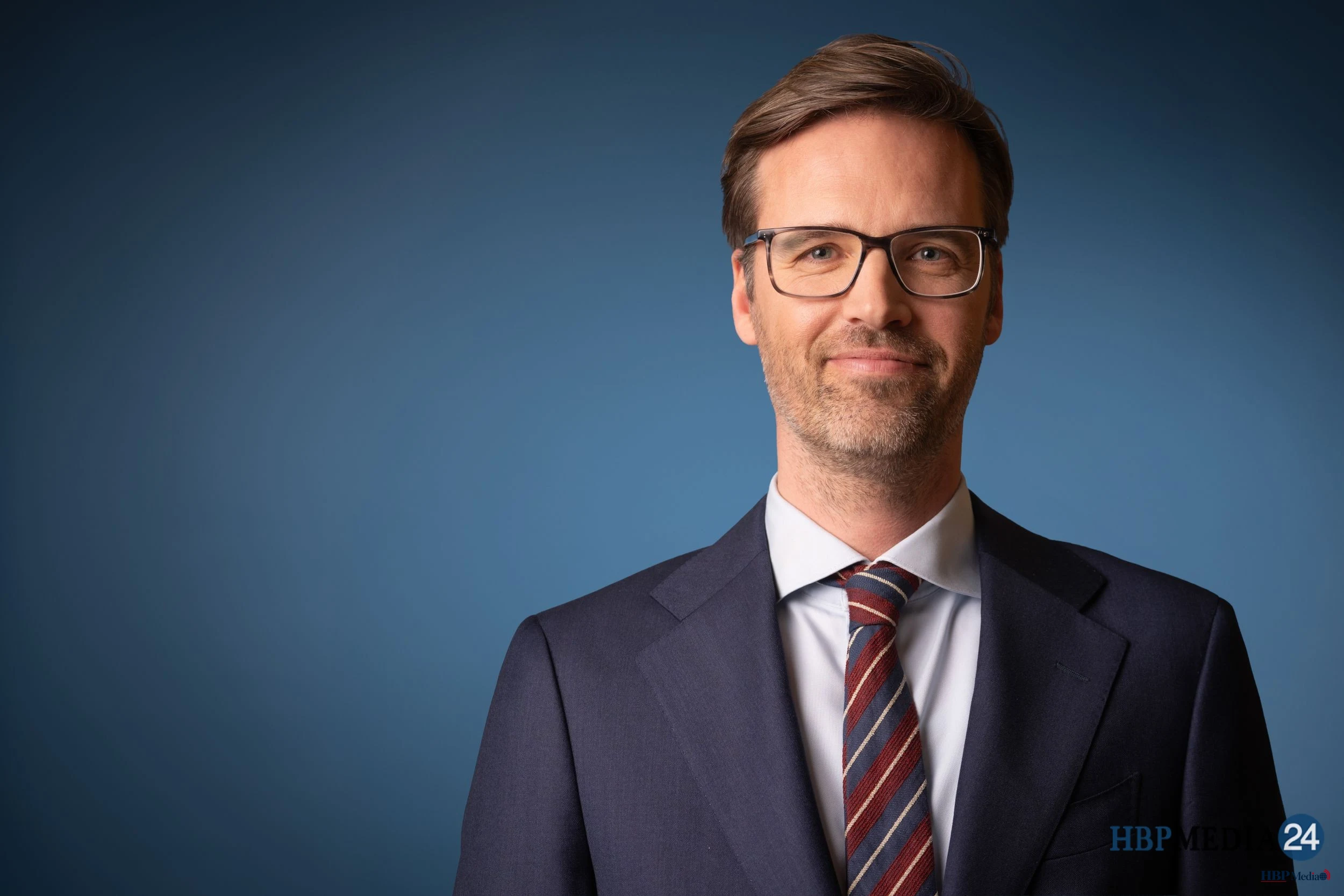 Kabinet ziet af van strengere subsidiedrempel ngo’s