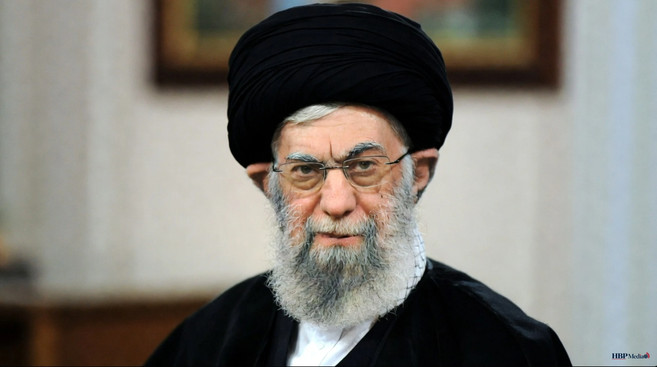 Demonstranten in Teheran tijdens protesten tegen de Iraanse regering en oplopende spanningen met de VS en Israël