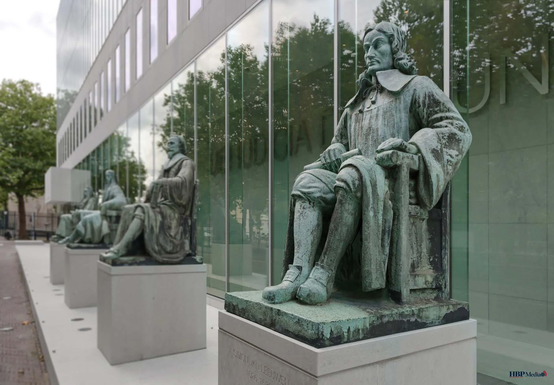 Het gebouw van de Hoge Raad in Den Haag, waar uitspraak is gedaan in de coldcase rond de dood van Els Slurink uit Groningen.