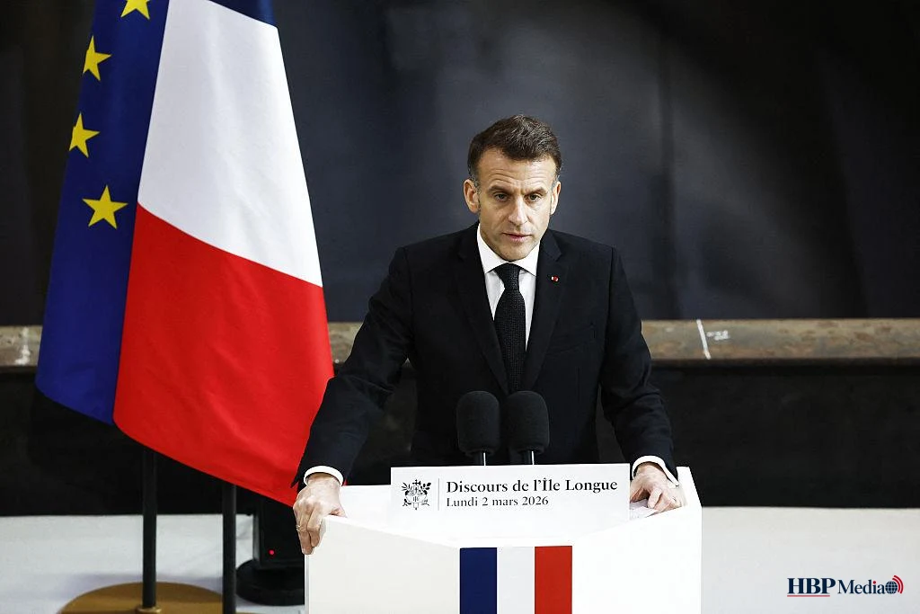 Emmanuel Macron spreekt op marinebasis L’Île Longue over uitbreiding van Franse kernwapens