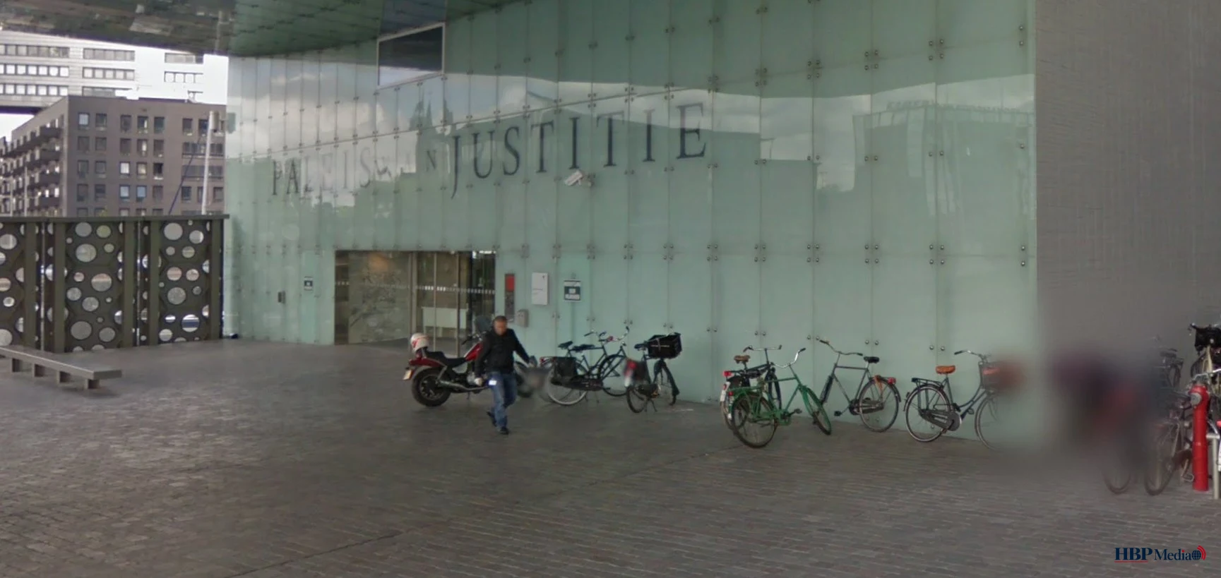 Het Gerechtshof Amsterdam aan het IJ waar de uitspraak over de drugshandel plaatsvond.