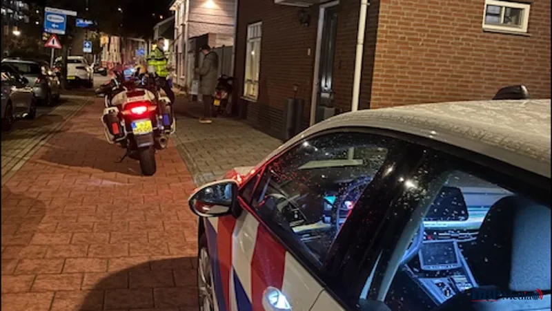 Politiecontrole IJmond met voertuigen en rollentestbank