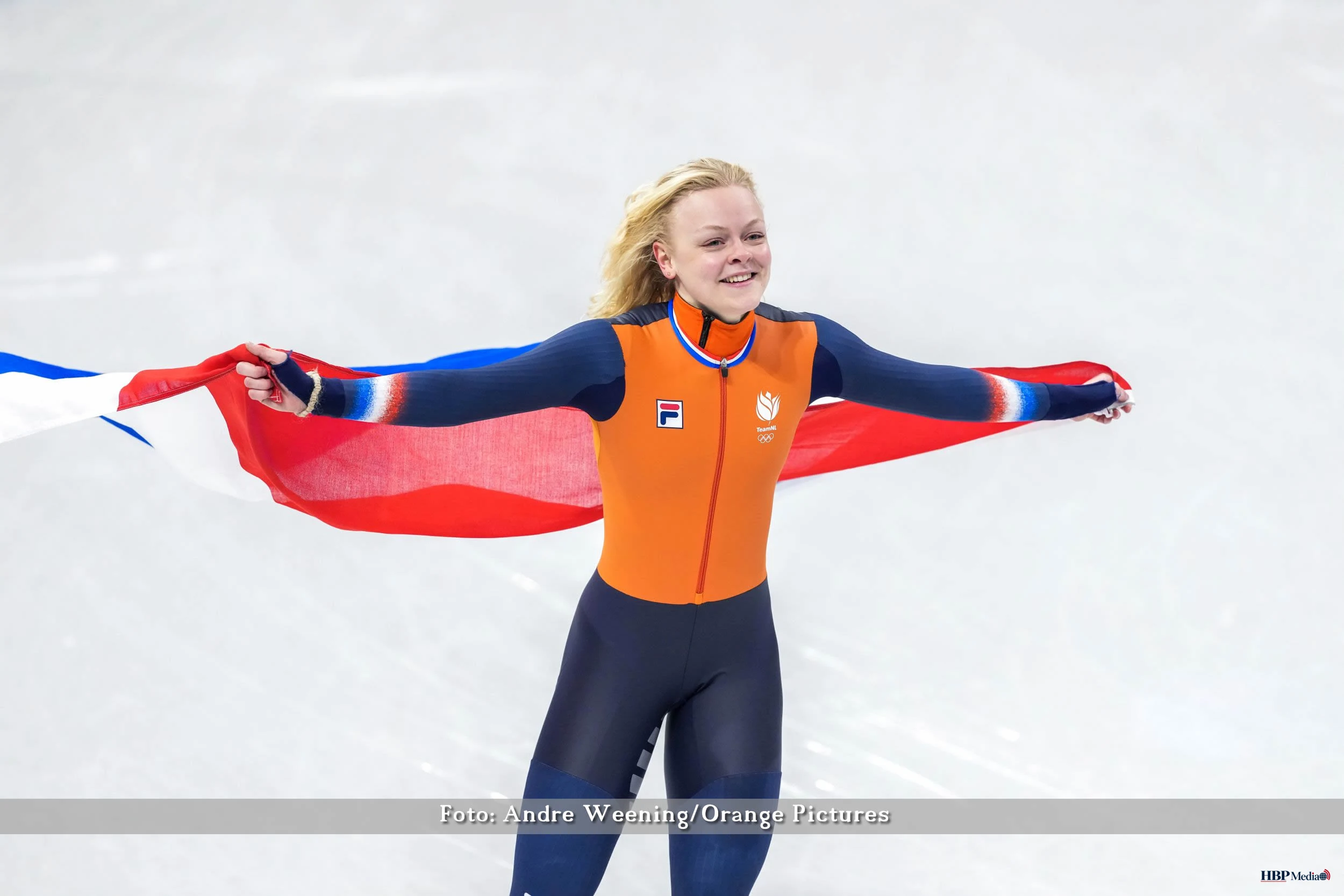 TeamNL-shorttrackers in actie op het ijs in aanloop naar het WK in Montréal