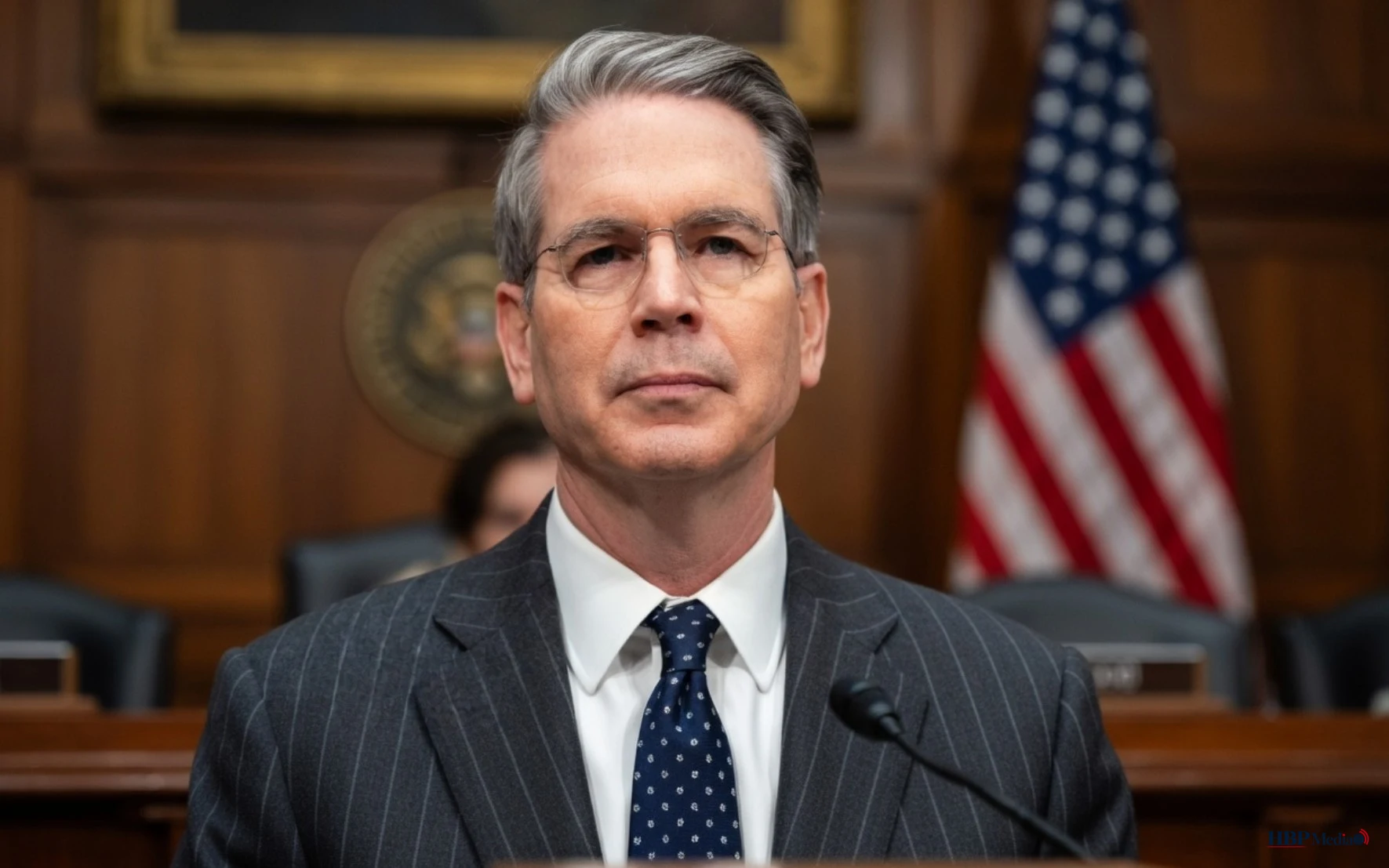 maak afbeelding van 2500 x 1400 pixels van Scott Bessent tijdens zijn hoorzitting voor de Senaatscommissie voor Financiën in Washington.