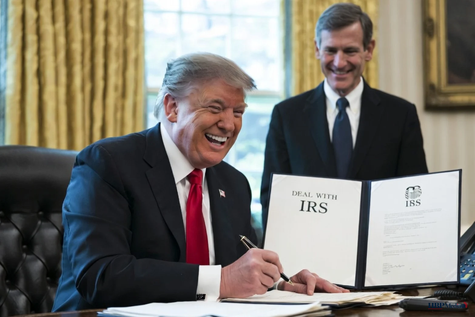 Donald Trump tijdens toespraak over omstreden IRS-deal