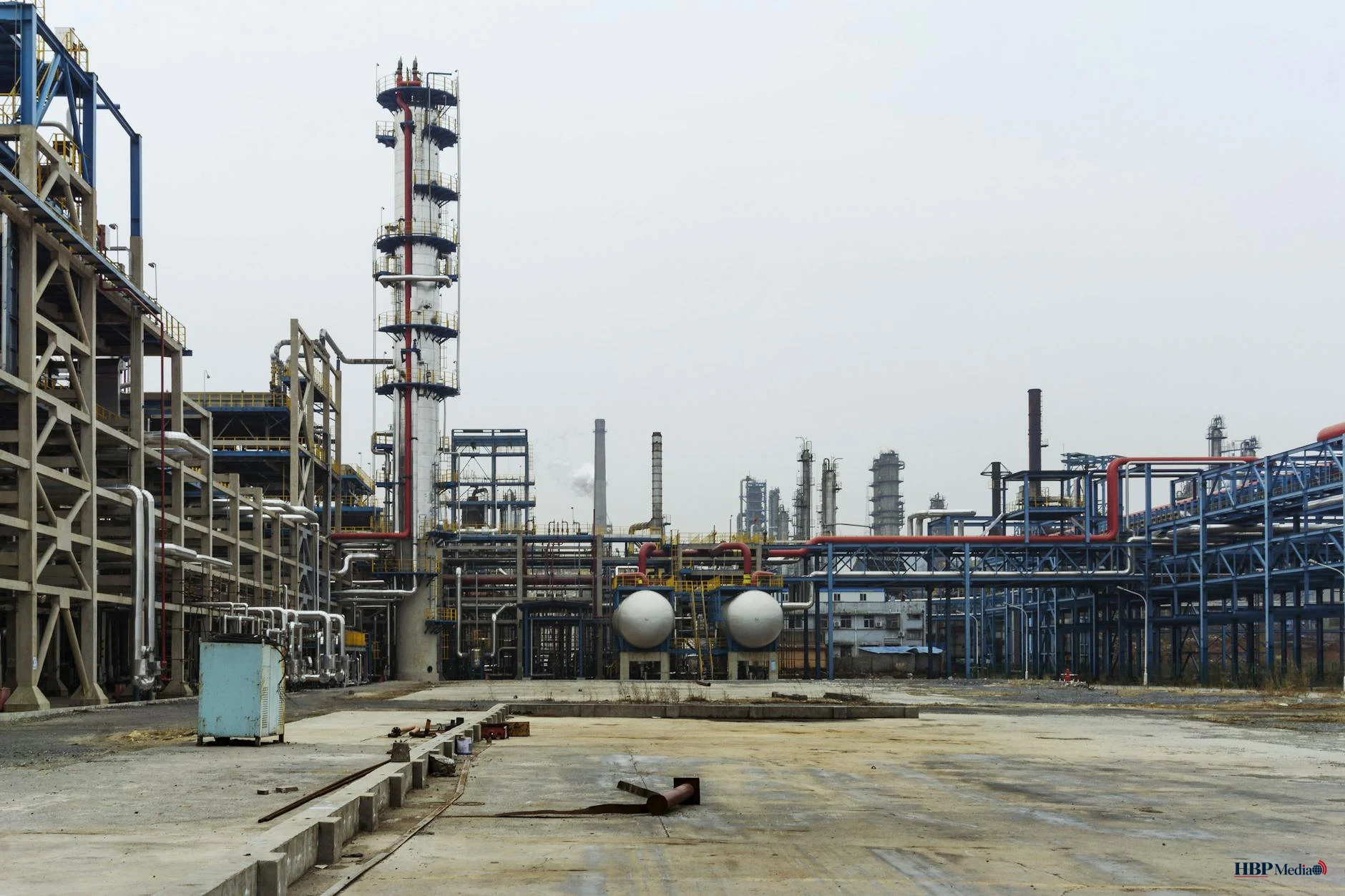 Raffinaderijcomplex van Hengli Petrochemical op Changxing Island in China.