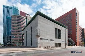 De Rechtbank Rotterdam aan de Kop van Zuid, waar de uitspraak plaatsvond.