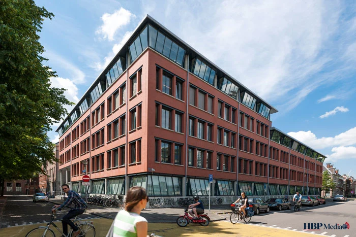 Het gebouw van de Rechtbank Noord-Nederland in Groningen waar de ontnemingsbeslissing tegen B. is genomen