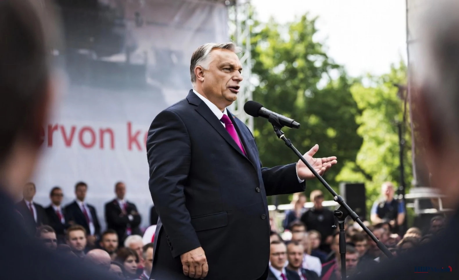 Viktor Orbán tijdens een politieke bijeenkomst in Hongarije