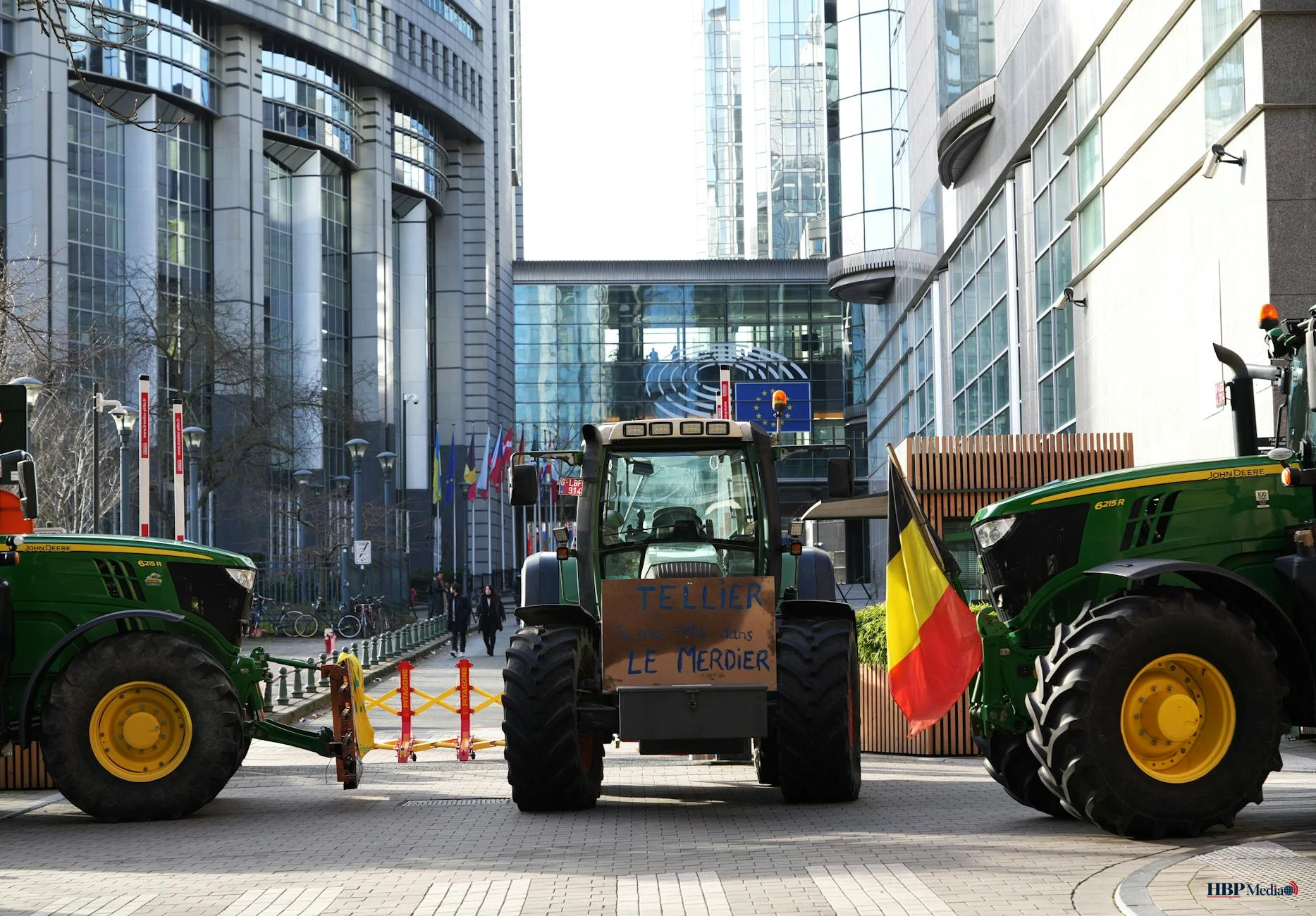Boeren demonstreren in Brussel tegen het handelsverdrag tussen de Europese Unie en Australië
