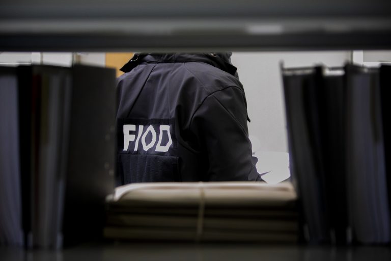 Aanhouding door politie en FIOD tijdens onderzoek hypotheekfraude