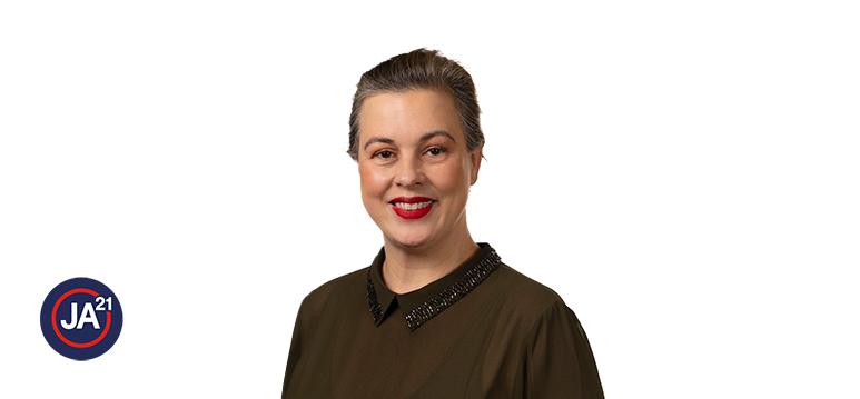 Portret van Annabel Nanninga tijdens een politiek debat