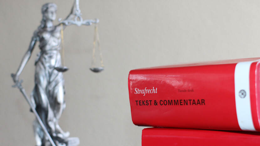 Politieonderzoek na aangifte van ontucht op een buitenschoolse opvang in Den Haag.