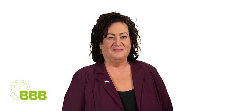 Caroline van der Plas (BBB) stelt Kamervragen over voedselzekerheid na leveringsproblemen door regen in Spanje en Marokko.