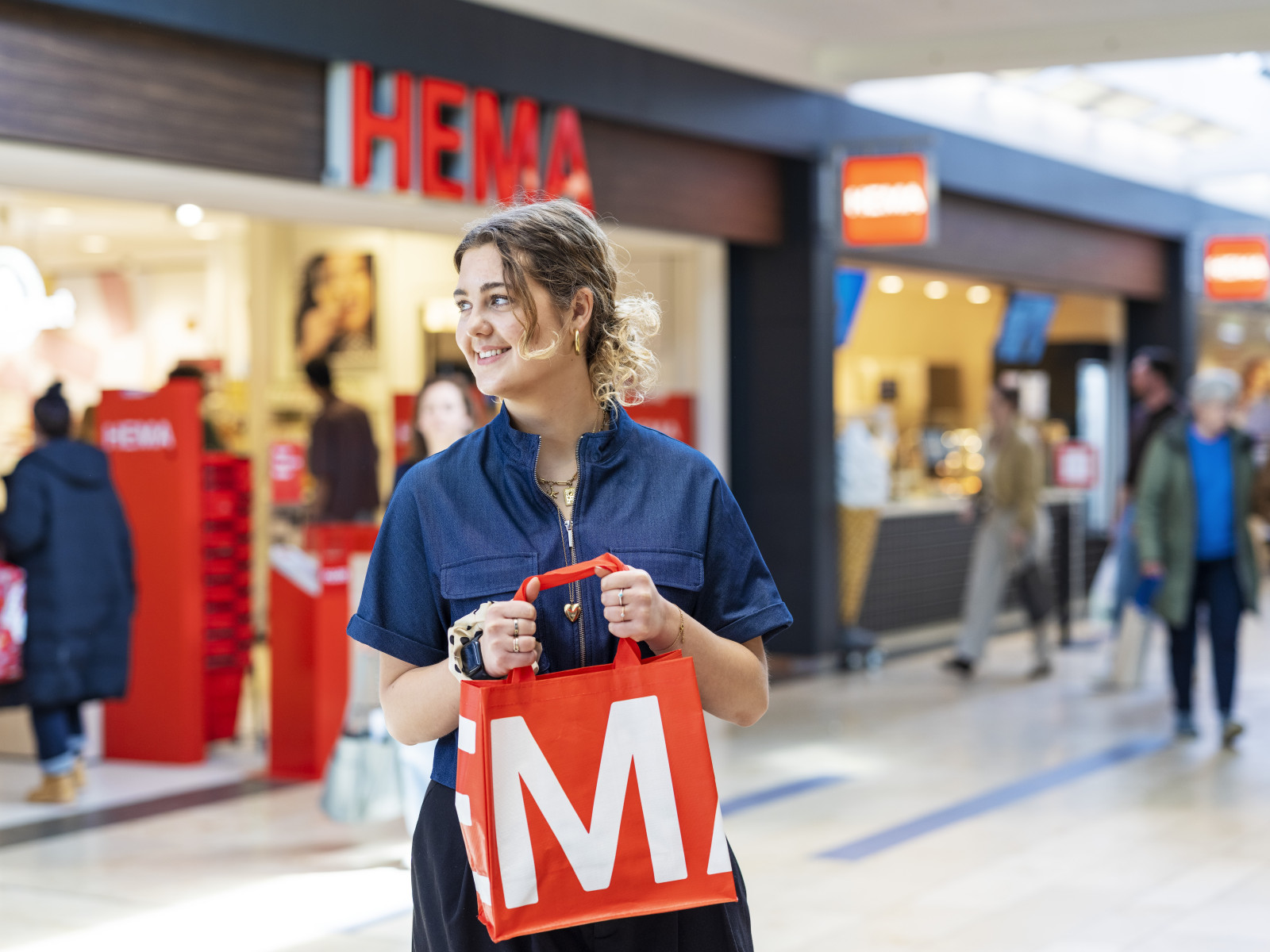 Hema ziet winst fors stijgen in jubileumjaar
