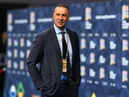 Ruud Gullit ontvangt Europese Cultuurprijs in Koninklijk Concertgebouw Amsterdam